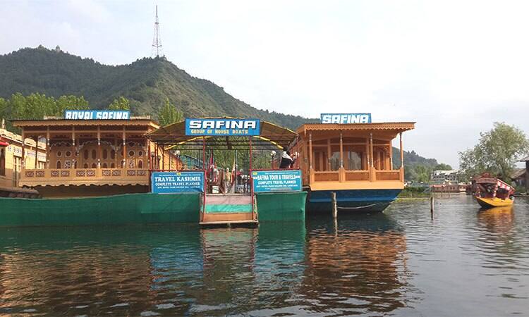 Safina Houseboat, Srinagar 2